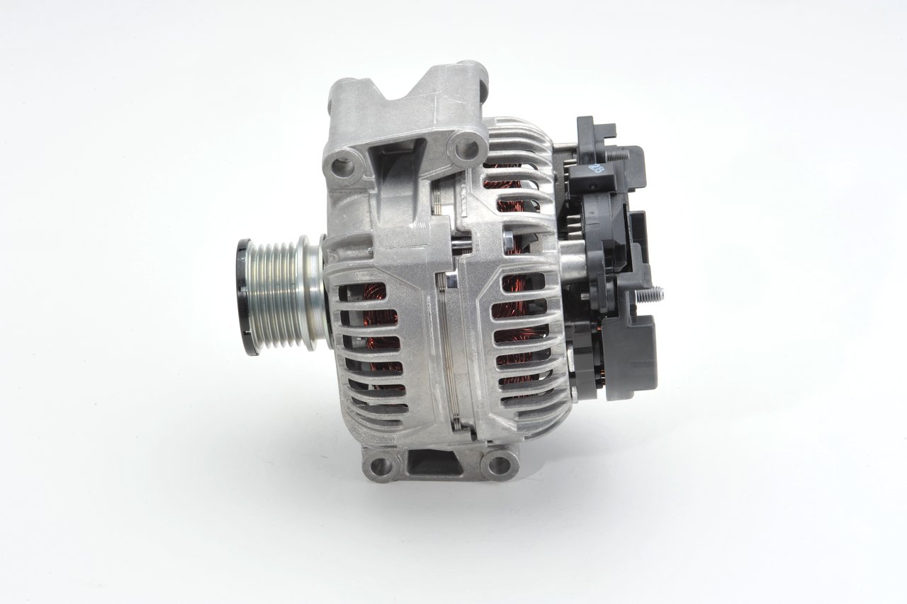 Alternátor BOSCH