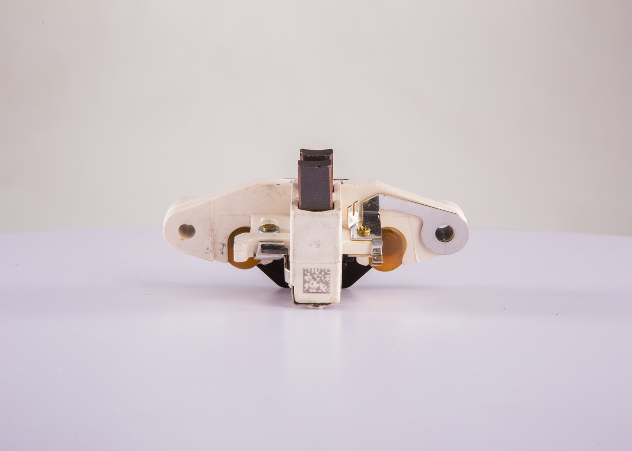 Regulátor alternátora BOSCH
