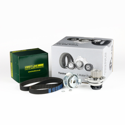 Vodné čerpadlo + sada ozubeného remeňa FIRST LINE
