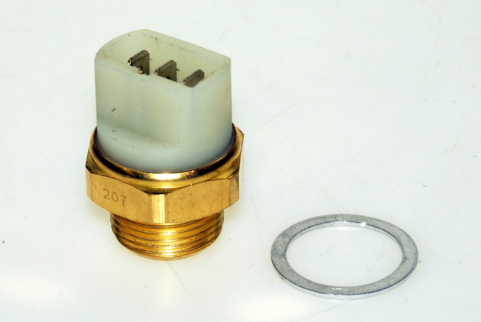 Teplotný spínač ventilátora chladenia ELTA AUTOMOTIVE