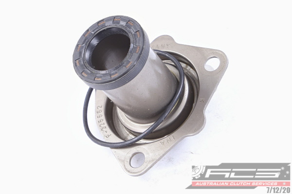 Vodiace puzdro, Spojka Australian Clutch Services Pty Ltd