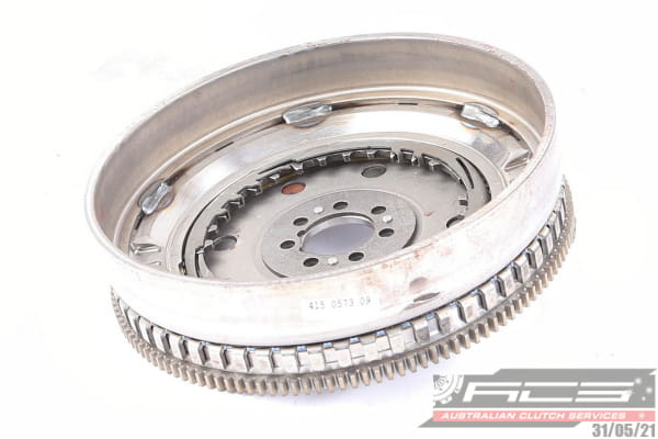 Zotrvačník Australian Clutch Services Pty Ltd