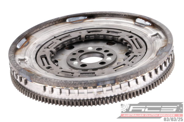 Zotrvačník Australian Clutch Services Pty Ltd