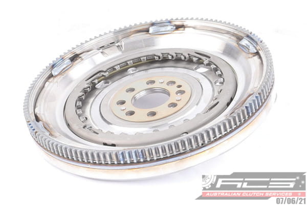 Zotrvačník Australian Clutch Services Pty Ltd