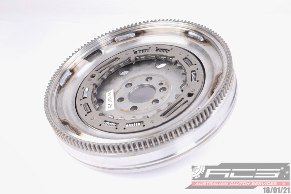 Zotrvačník Australian Clutch Services Pty Ltd
