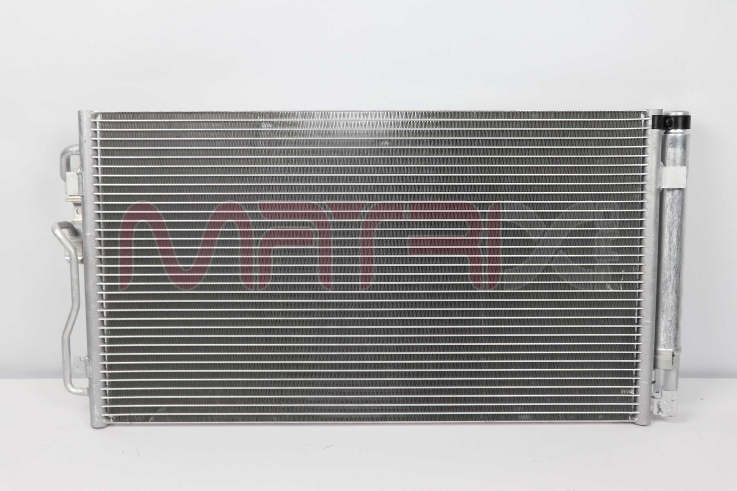 Kondenzátor klimatizácie K Line Auto Spare Parts L.L.C