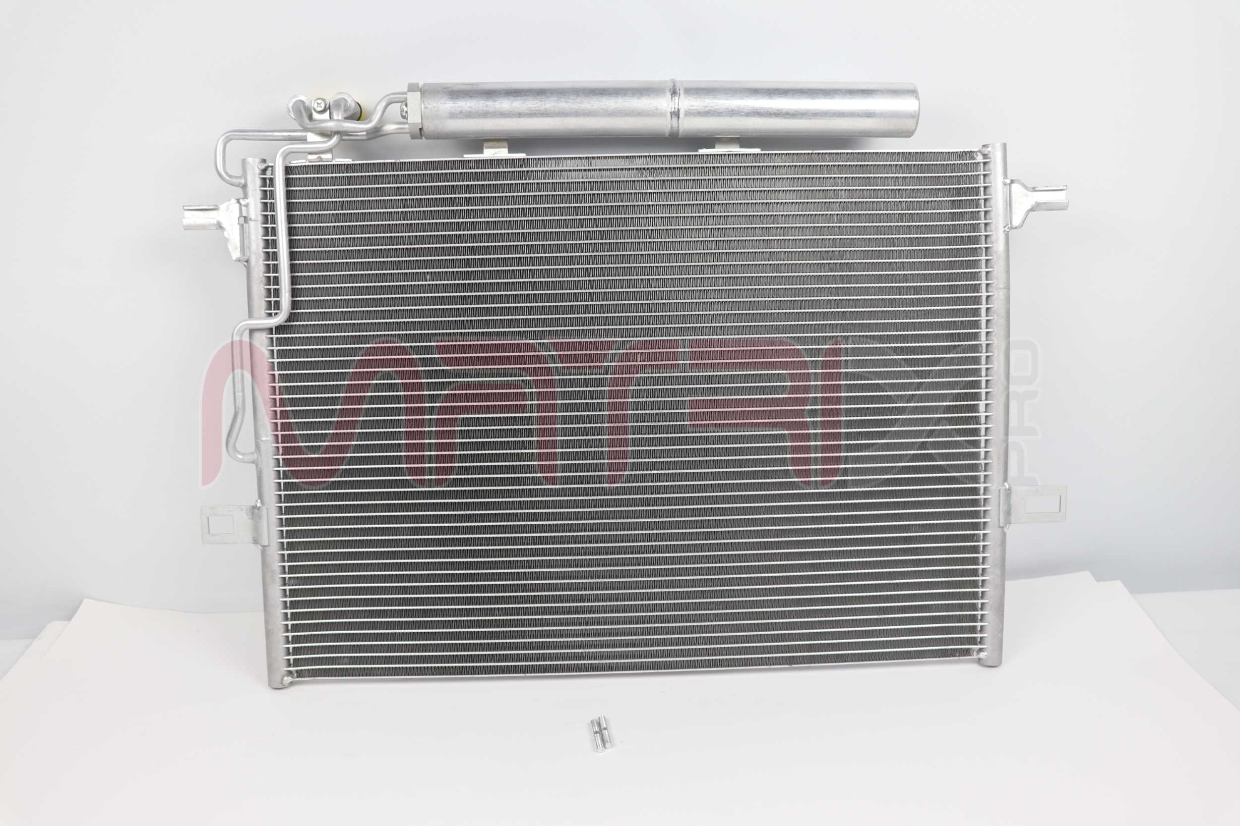 Kondenzátor klimatizácie K Line Auto Spare Parts L.L.C