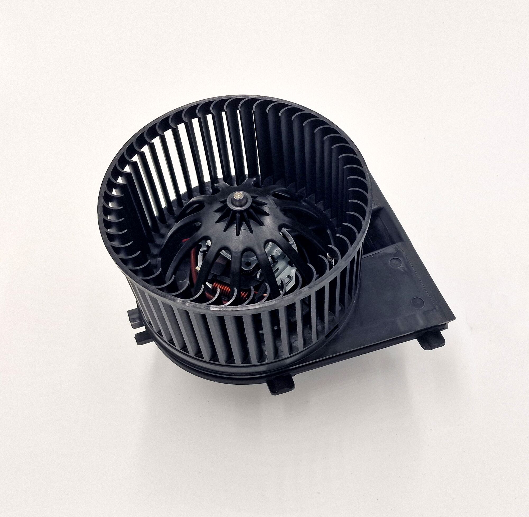 Vnútorný ventilátor Xevo